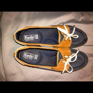 Two pair keds
